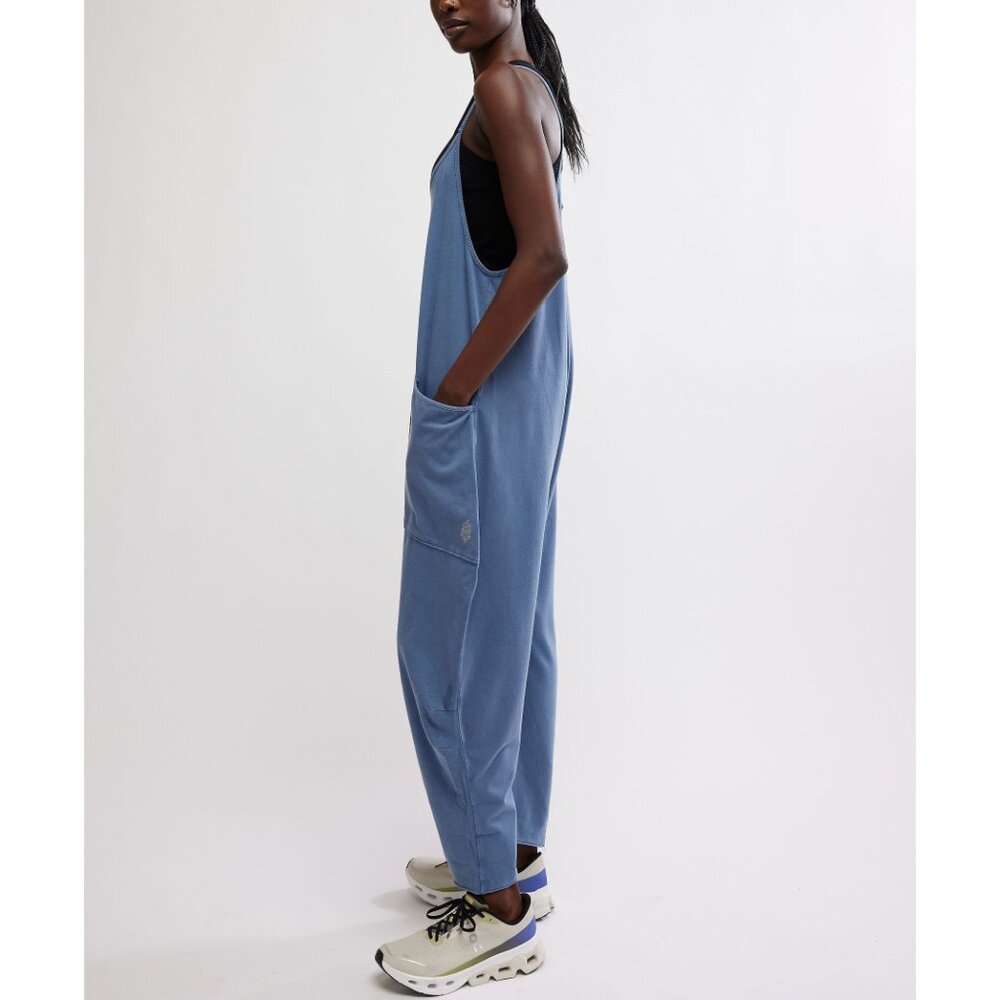 🆕 FP MOVEMENT Hot Shot Onesie / Skyline - Picture 2 of 10